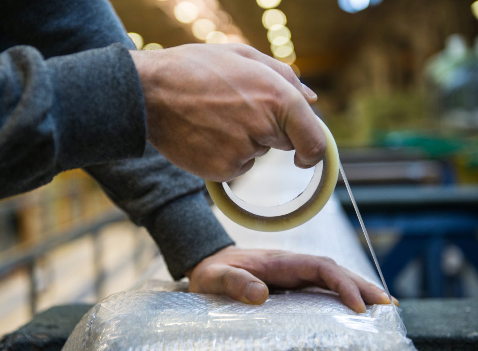 Process of packaging of residential moving service in Toronto